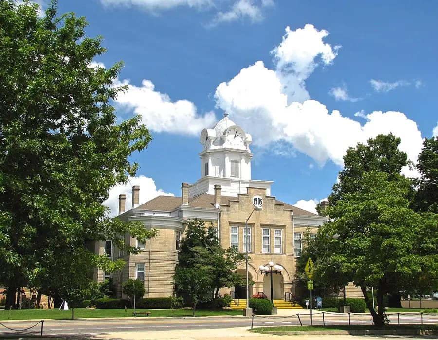 Cumberland County Courthouse in Crossville, Cumberland County, Tennessee