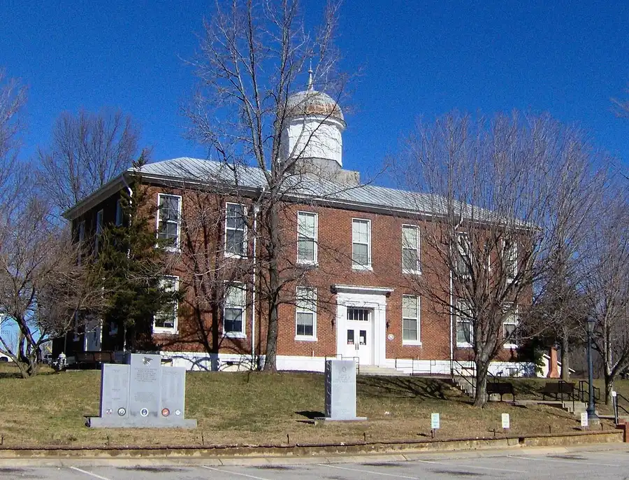 Dickson County Courthouse in Charlotte, Dickson County, Tennessee