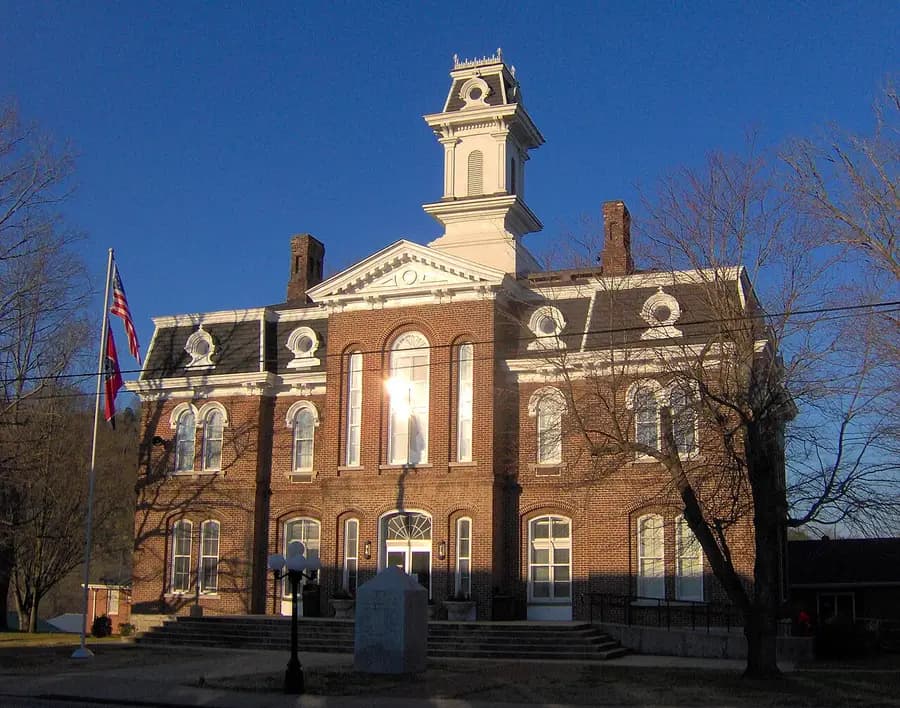 Smith County Courthouse in Carthage, Smith County, Tennessee