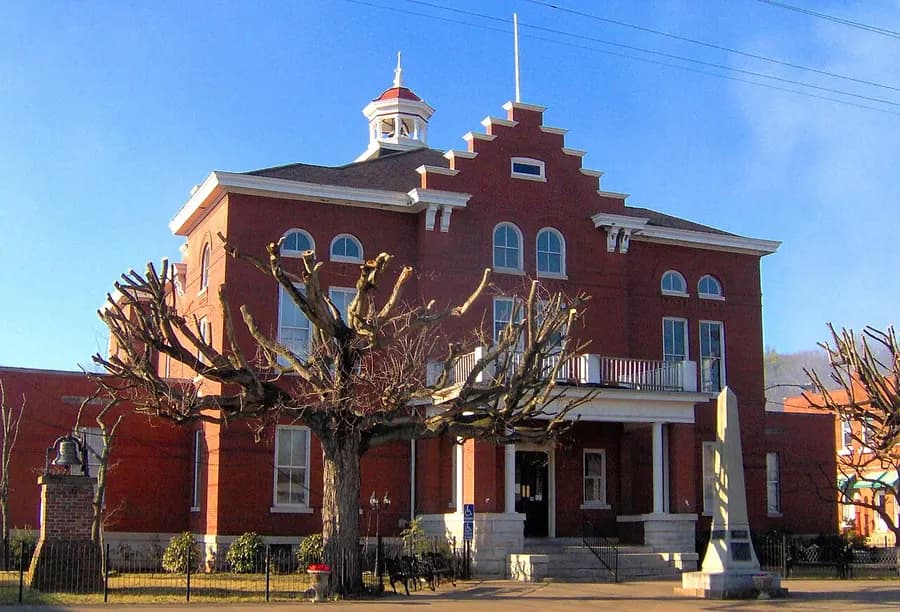Trousdale County Courthouse in Hartsville, Trousdale County, Tennessee